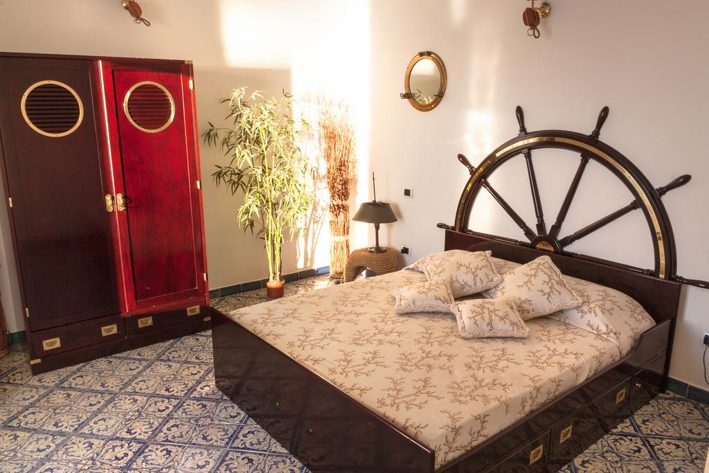 Villa Il Galeone Panarea Room photo